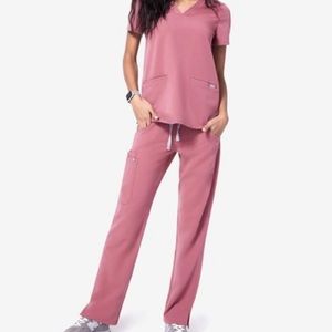 FIGS KADE AND CASMA MAUVE XS SET